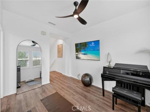 5724  Spring  , Buena Park, CA