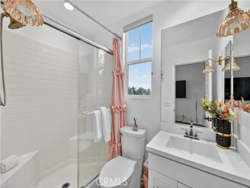 5724  Spring  , Buena Park, CA