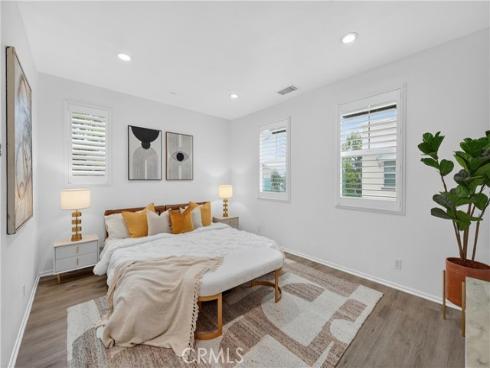5724  Spring  , Buena Park, CA