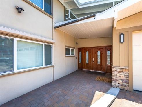 8820 Meadowbrook , Buena Park, CA