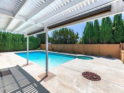 8820 Meadowbrook , Buena Park, CA