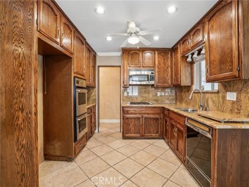 6054 San Rolando , Buena Park, CA