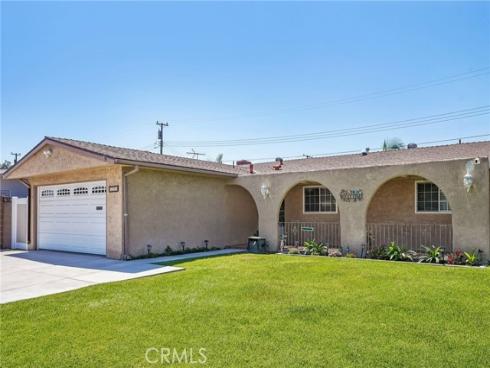 6054 San Rolando , Buena Park, CA