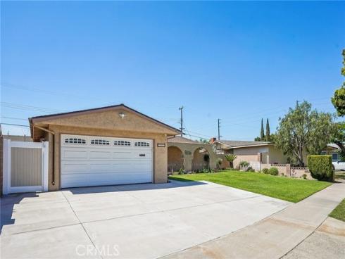 6054 San Rolando , Buena Park, CA