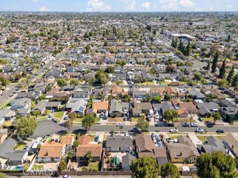 7083 Santa Rita , Buena Park, CA