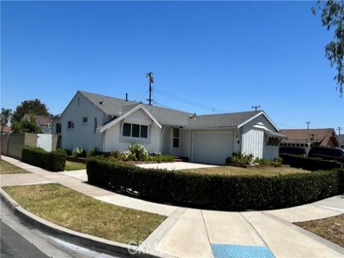 9310  Via Balboa  , Buena Park, CA