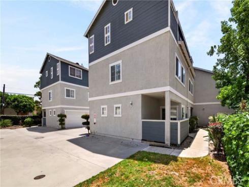 7441 Western Bay Drive, Buena Park, CA