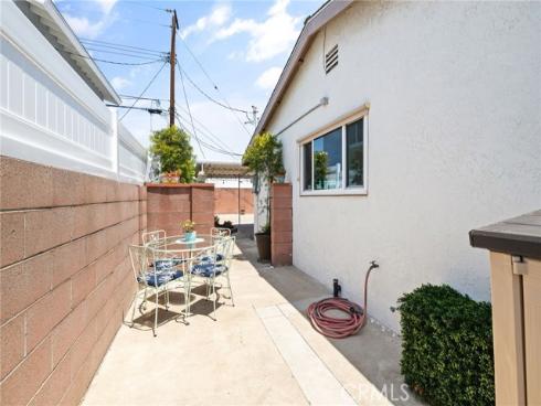 5890 Los Arcos , Buena Park, CA