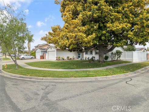 5890 Los Arcos , Buena Park, CA