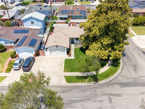 5890 Los Arcos , Buena Park, CA