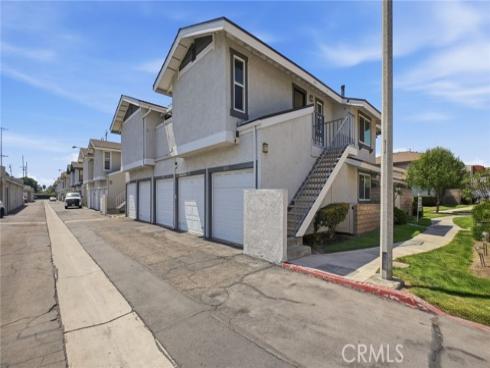 8155 Woodland 58 , Buena Park, CA