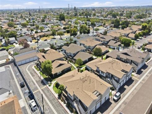 8155 Woodland 58 , Buena Park, CA