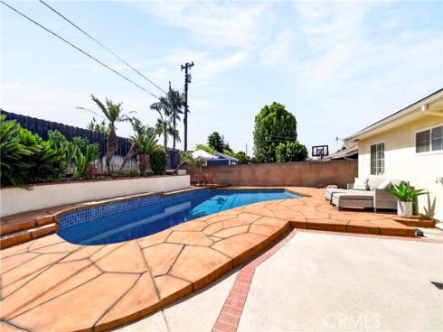 5188 Fox Hills , Buena Park, CA