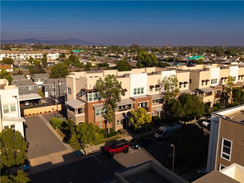 7030  Oregon Street  , Buena Park, CA