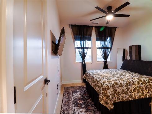 7030  Oregon Street  , Buena Park, CA