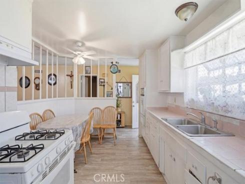 8802  Los Flores  , Buena Park, CA