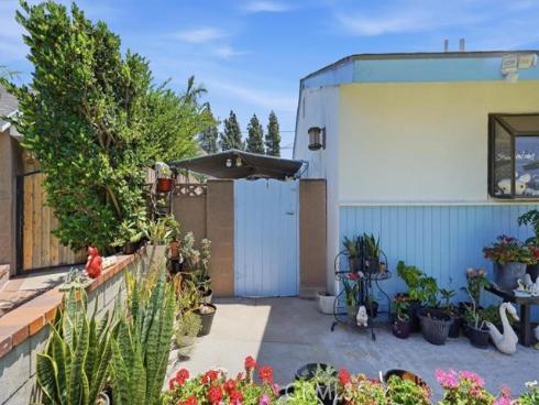 8802  Los Flores  , Buena Park, CA