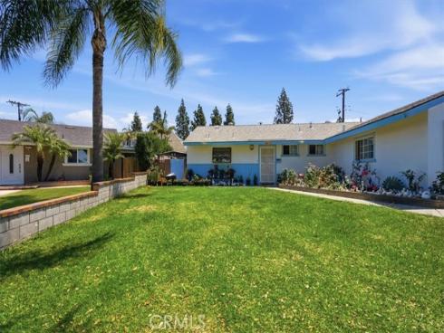 8802  Los Flores  , Buena Park, CA
