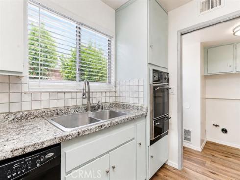 8098 Kerr Green , Buena Park, CA