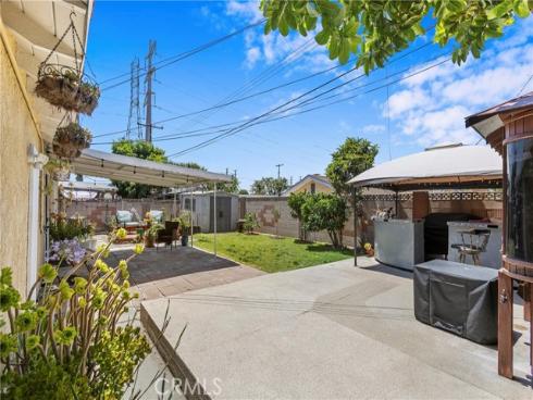 7689 Holder , Buena Park, CA