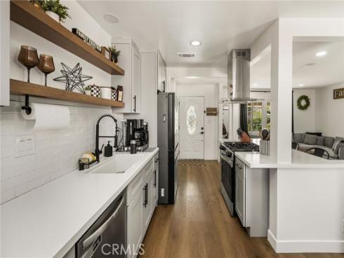 6975 San Bernardo Circle , Buena Park, CA