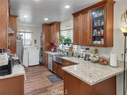 6861 Naomi Avenue, Buena Park, CA
