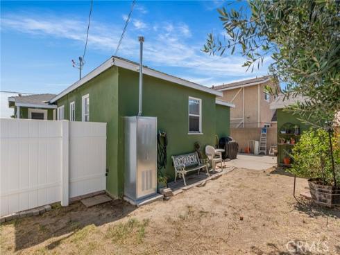 6861 Naomi Avenue, Buena Park, CA