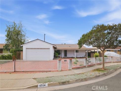 6514 Christine , Buena Park, CA
