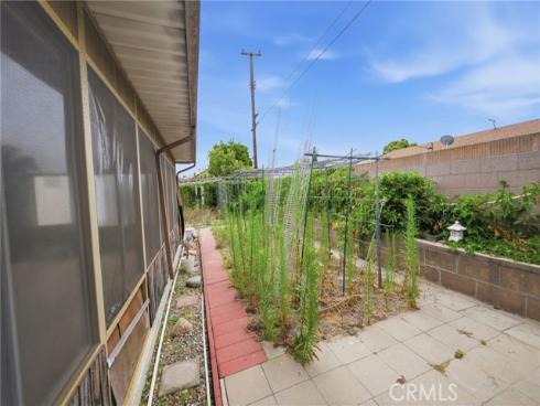 6514 Christine , Buena Park, CA