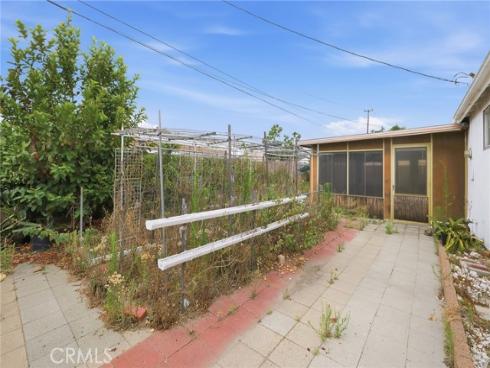 6514 Christine , Buena Park, CA
