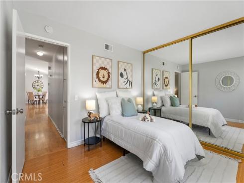 5453 Mead , Buena Park, CA