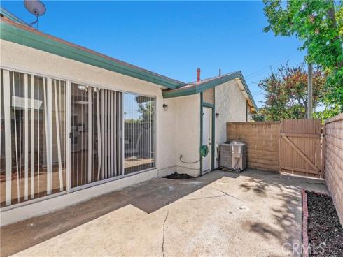 5453 Mead , Buena Park, CA