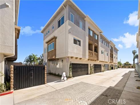 7692  9th  104  Street, Buena Park, CA