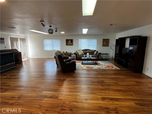5871 Fullerton Avenue, Buena Park, CA