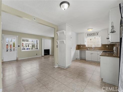 5976  Los Feliz   Drive, Buena Park, CA
