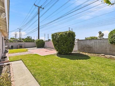6314 Sherman Way, Buena Park, CA