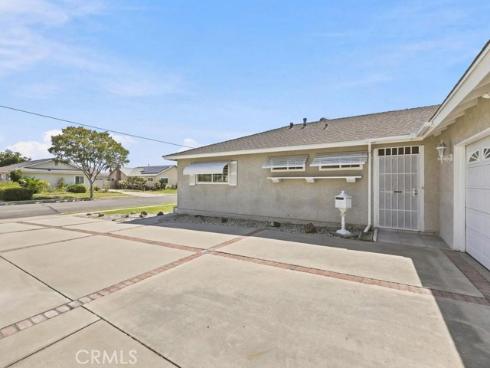 6314 Sherman Way, Buena Park, CA