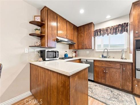 8095  Kerr Green  , Buena Park, CA