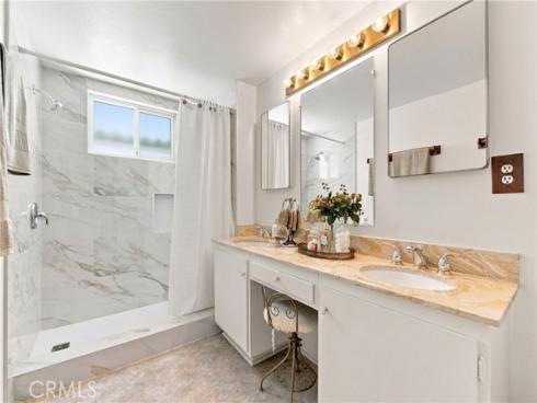 8095  Kerr Green  , Buena Park, CA