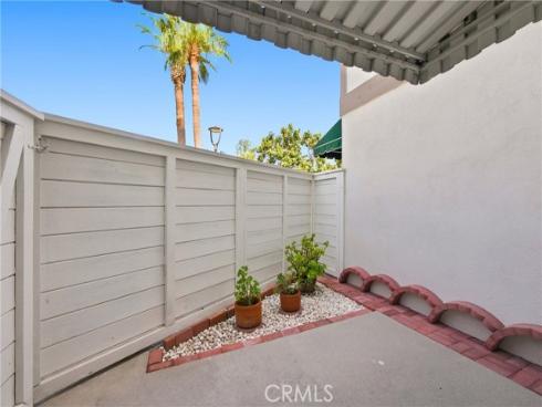 8095  Kerr Green  , Buena Park, CA