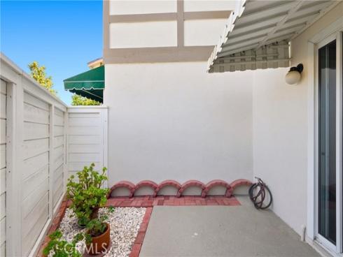 8095  Kerr Green  , Buena Park, CA
