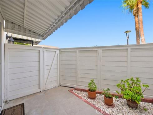 8095  Kerr Green  , Buena Park, CA