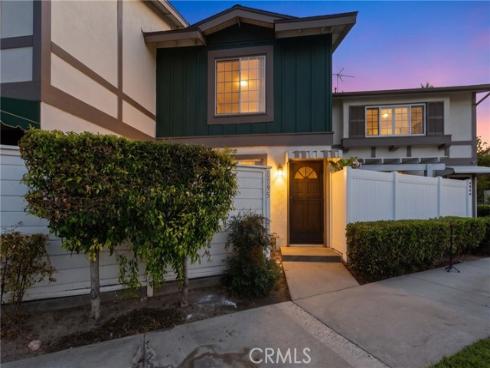 8095  Kerr Green  , Buena Park, CA
