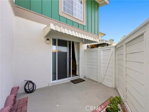 8095  Kerr Green  , Buena Park, CA