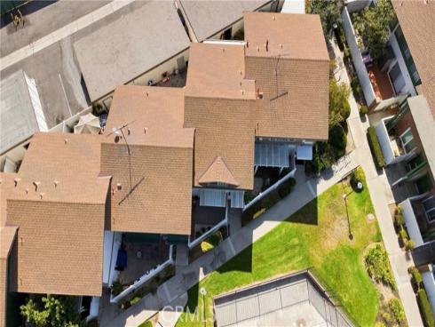 8095  Kerr Green  , Buena Park, CA