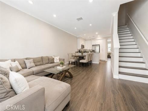 5784 Spring , Buena Park, CA