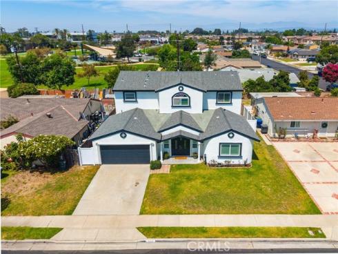 6187 Belle Avenue , Buena Park, CA