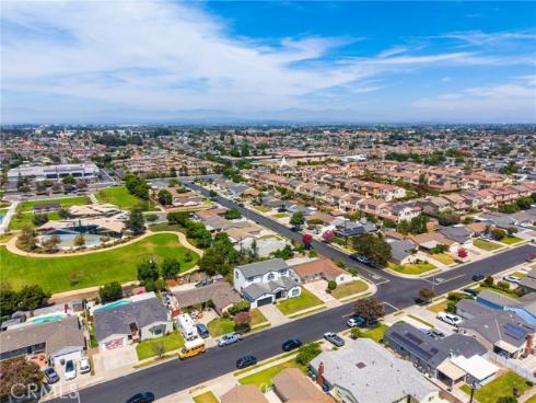 6187 Belle Avenue , Buena Park, CA