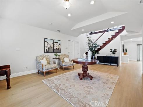 6187 Belle Avenue , Buena Park, CA