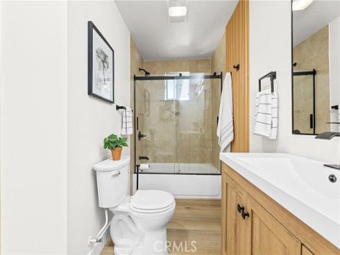 5856 Bolivia , Buena Park, CA